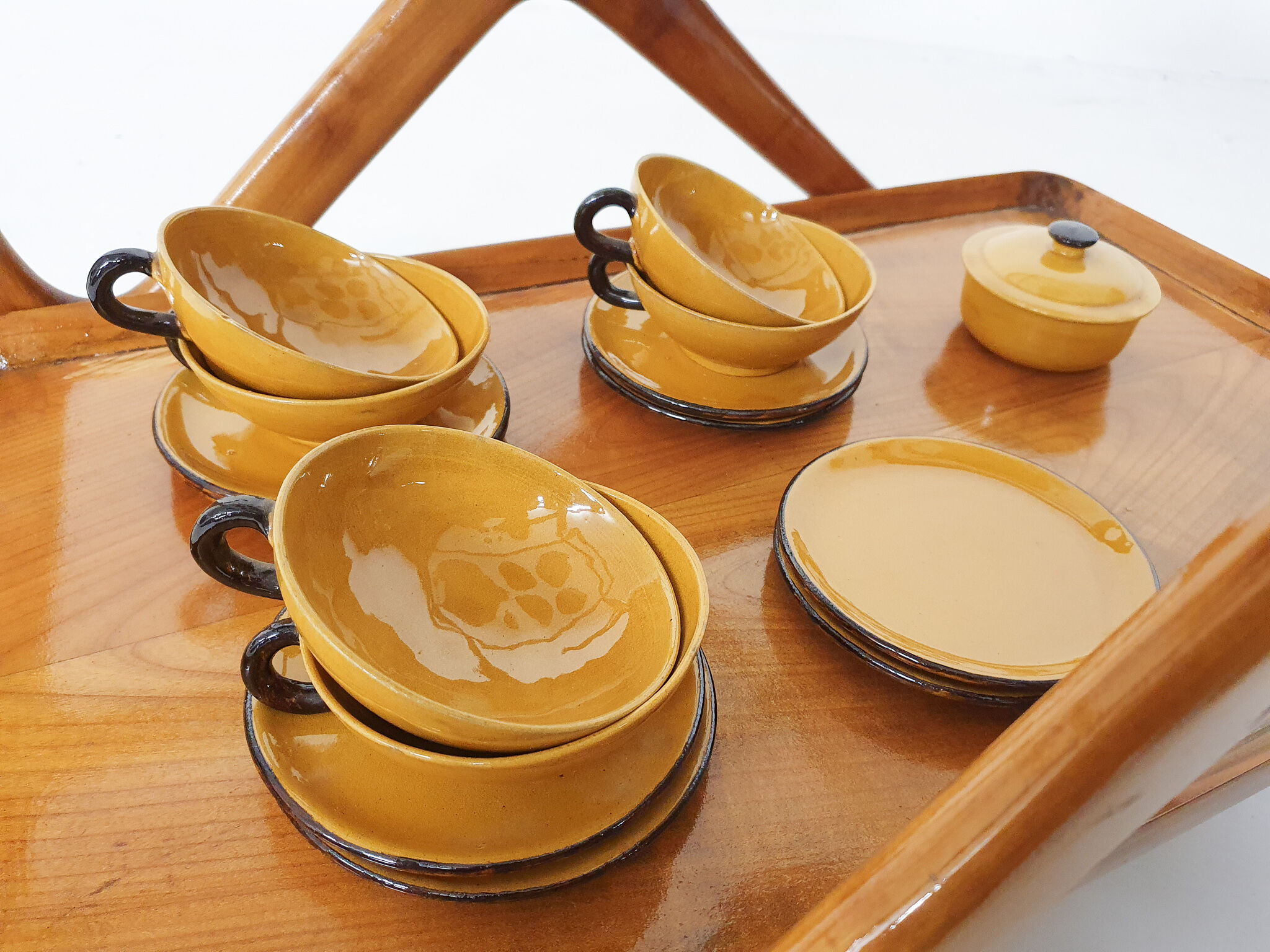 Vaisselle en porcelaine ocre de Roger Mourre pour Dieulefit, France années 1950