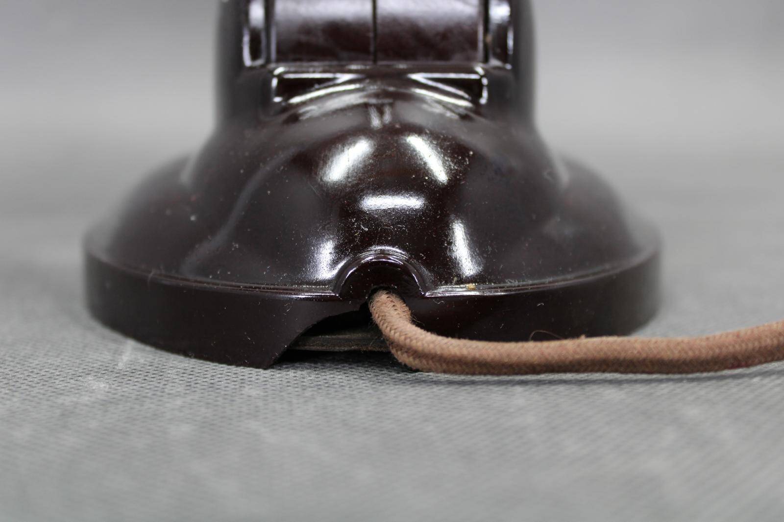 Bauhaus Bakelite Table Lamp by Electrosvit, Model 11126, 1930s