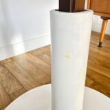 Adjustable tulip foot table