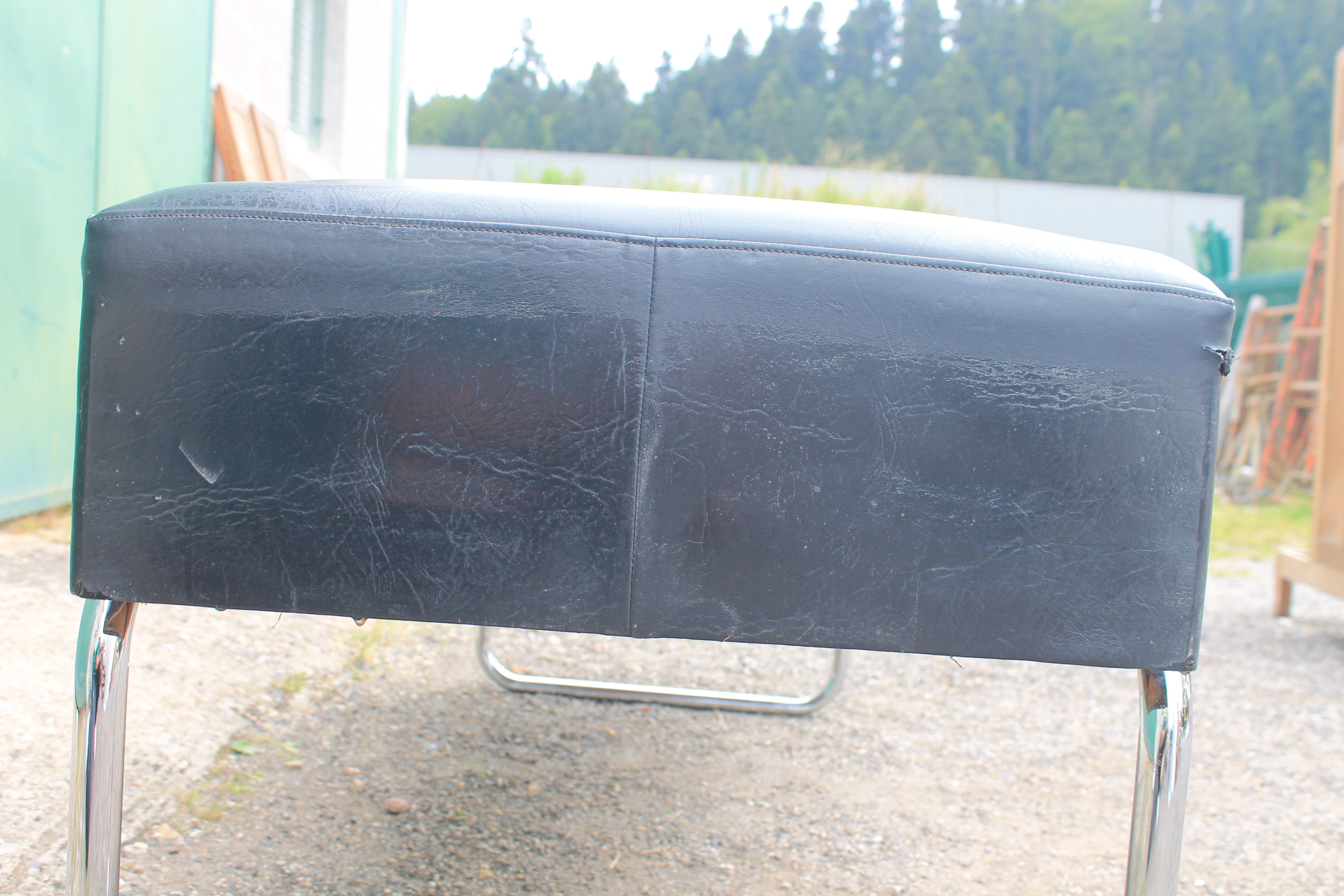Bench in skai