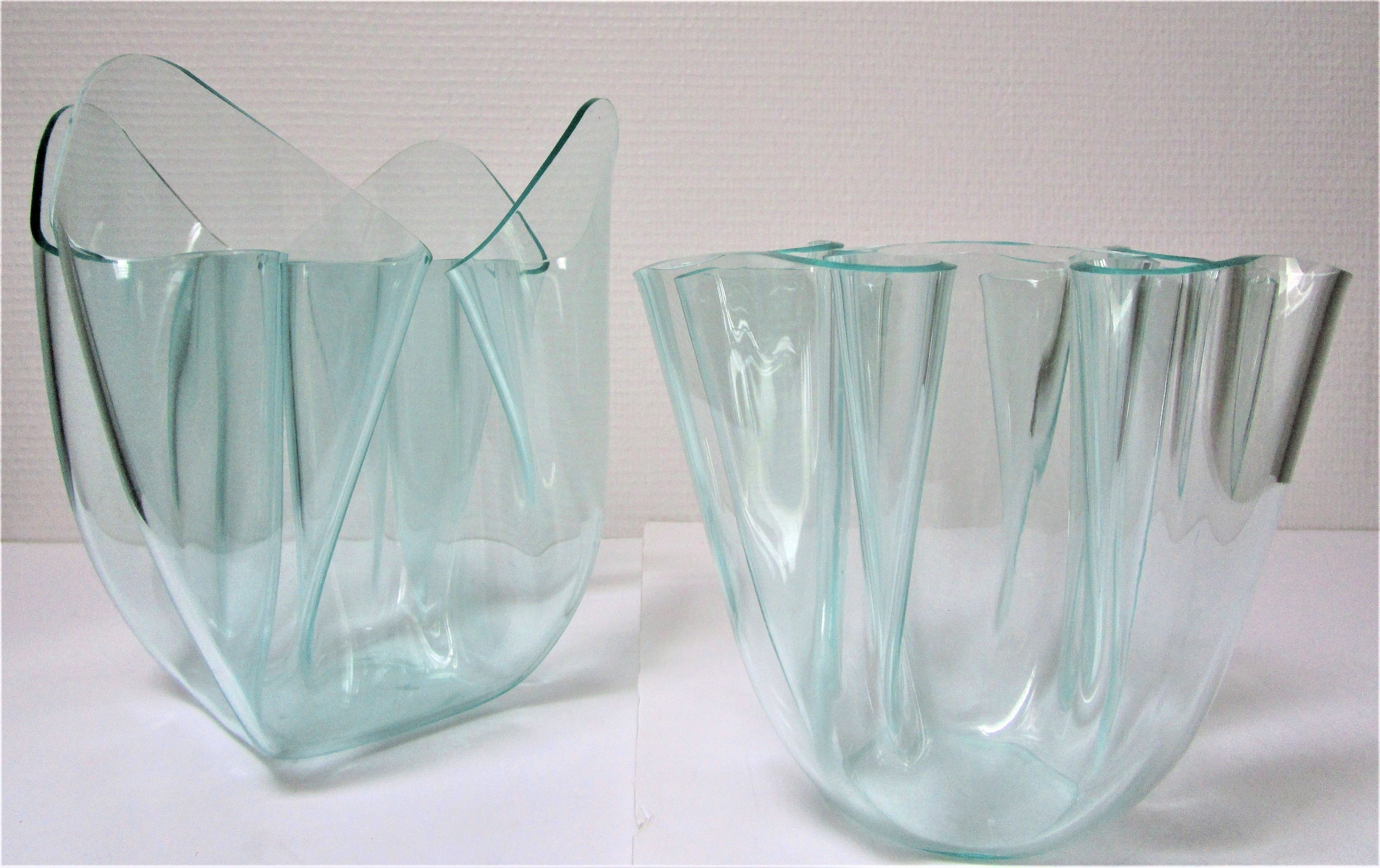 Two vases handkerchiefs Guzzini plexiglass lucite design 70s