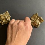 Pair of Art Nouveau bronze handles decorated with vine leaves, 1930