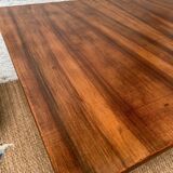 Wallet game table