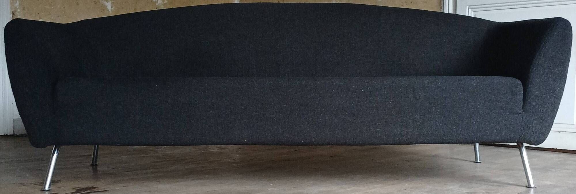 Jan Des Bouvries (1942-2020) for Gelderland, "Tundra" sofa with certificate
