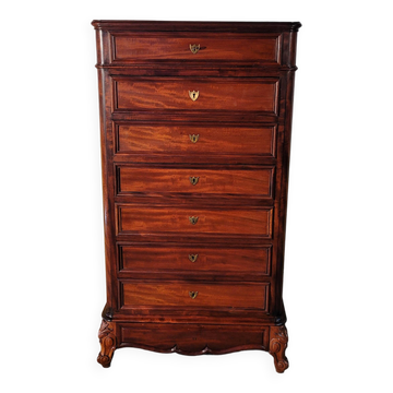 Large mahogany chest of drawers, 19th century