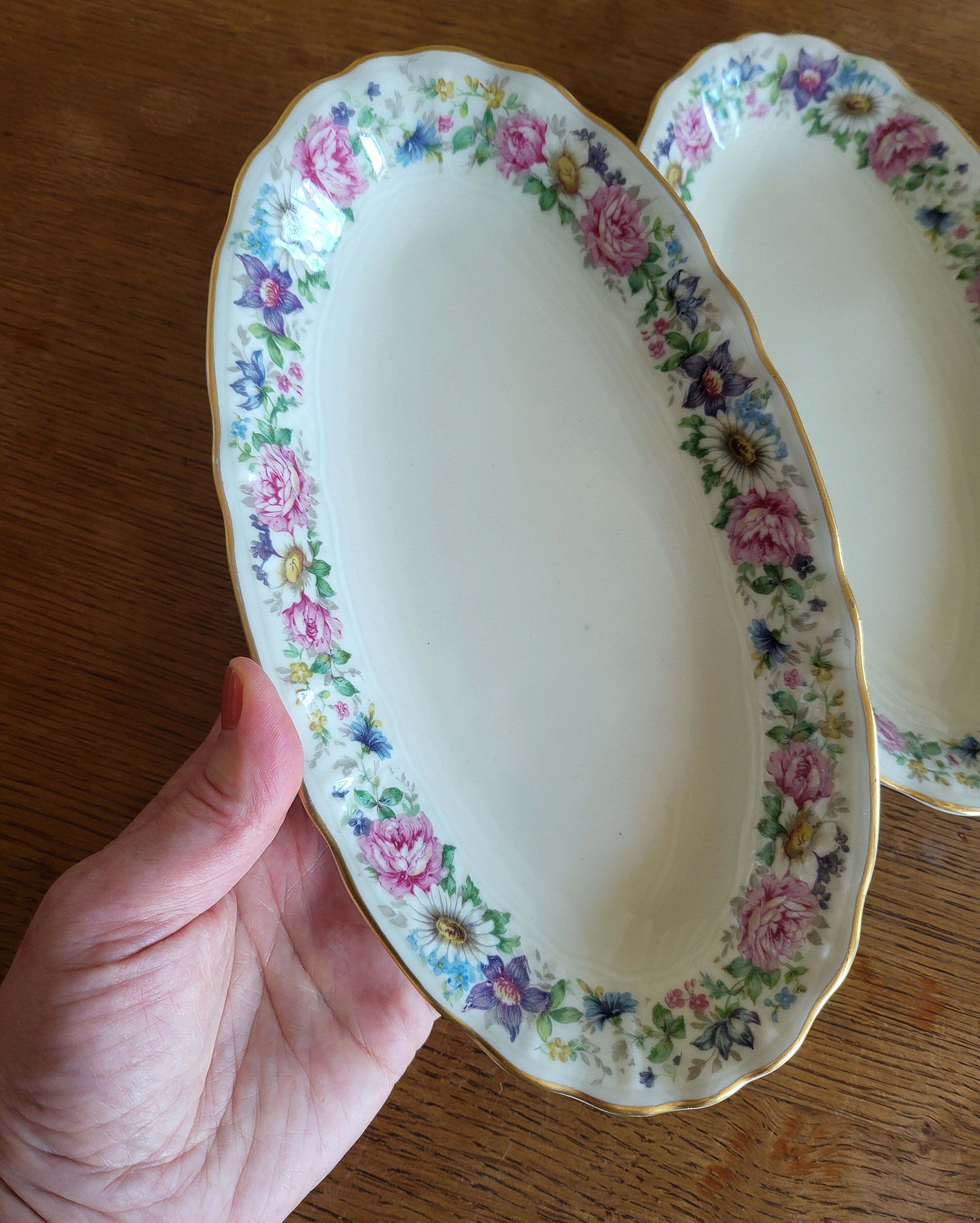 Limoges Bernardaud. Set of 2 porcelain dishes.