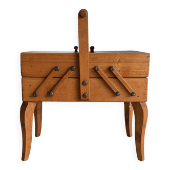 Table worker wooden sewing box toy