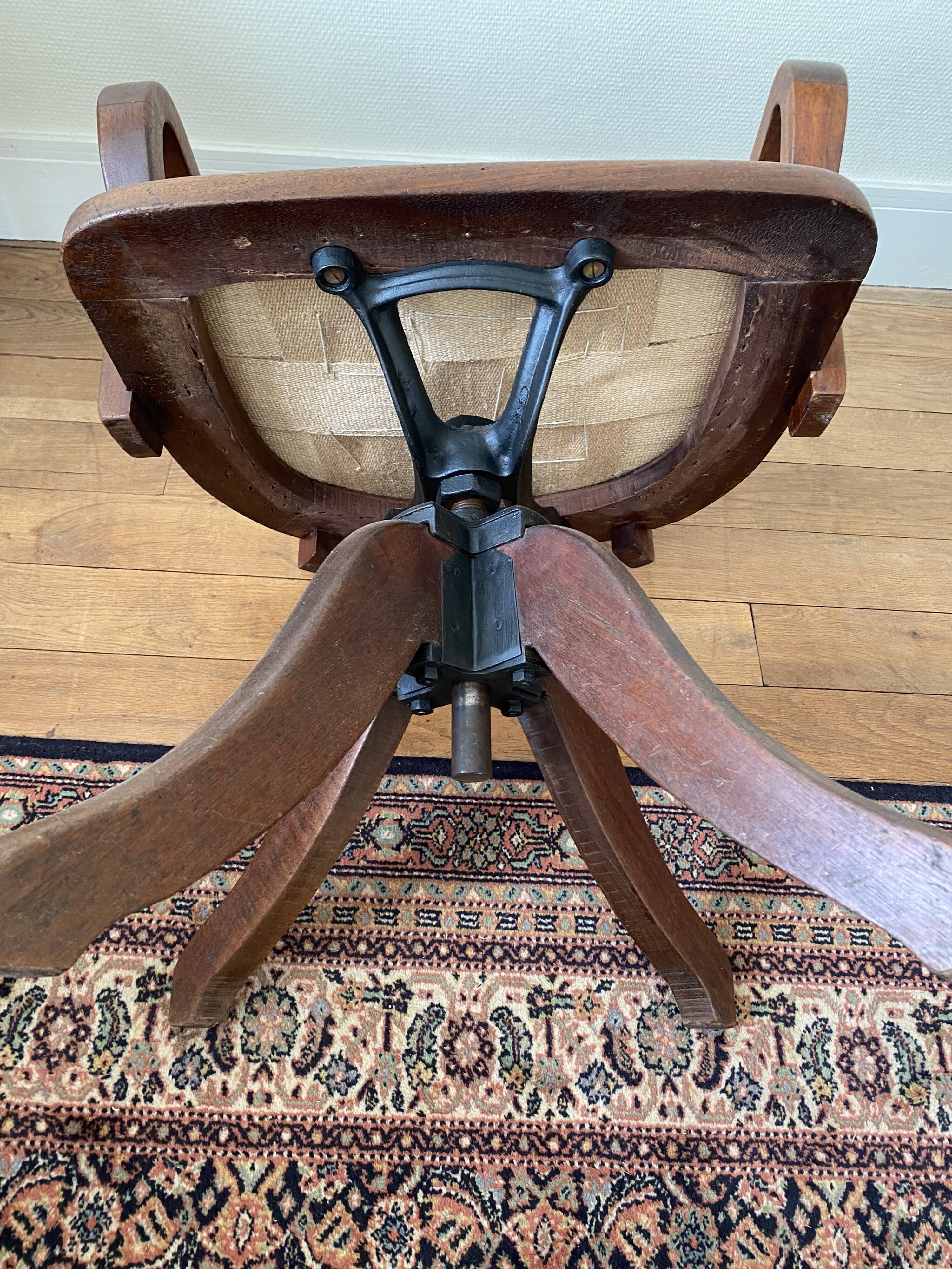 Early 20th century screw office chair