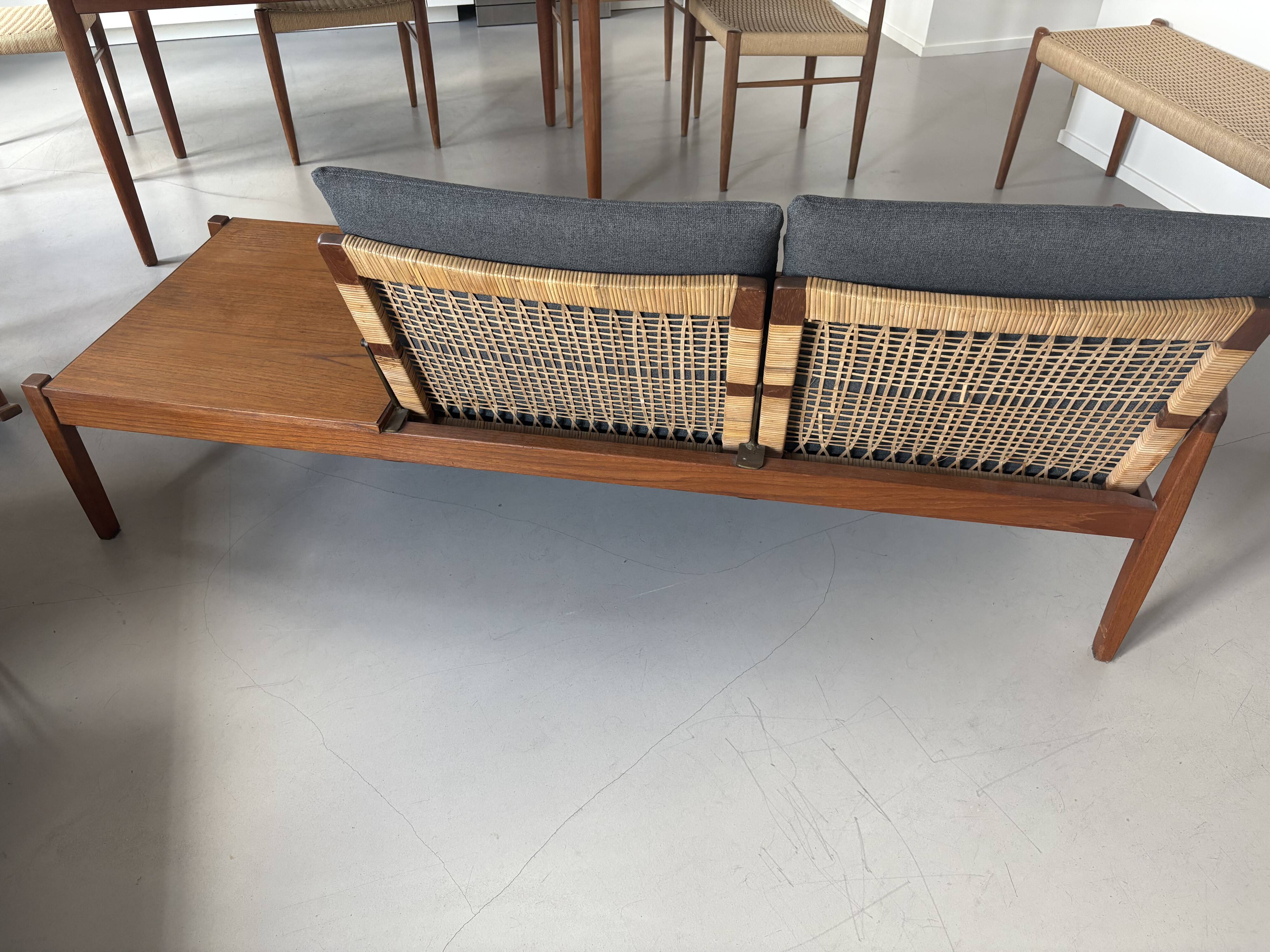 Hans Olsen 2-seater bench Juul Kristensen edition in teak and rattan