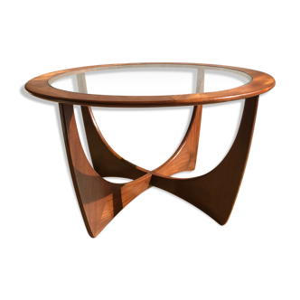 Round teak coffee table Astro - designer Victor Wilkins - Edition G Plan - 1960s