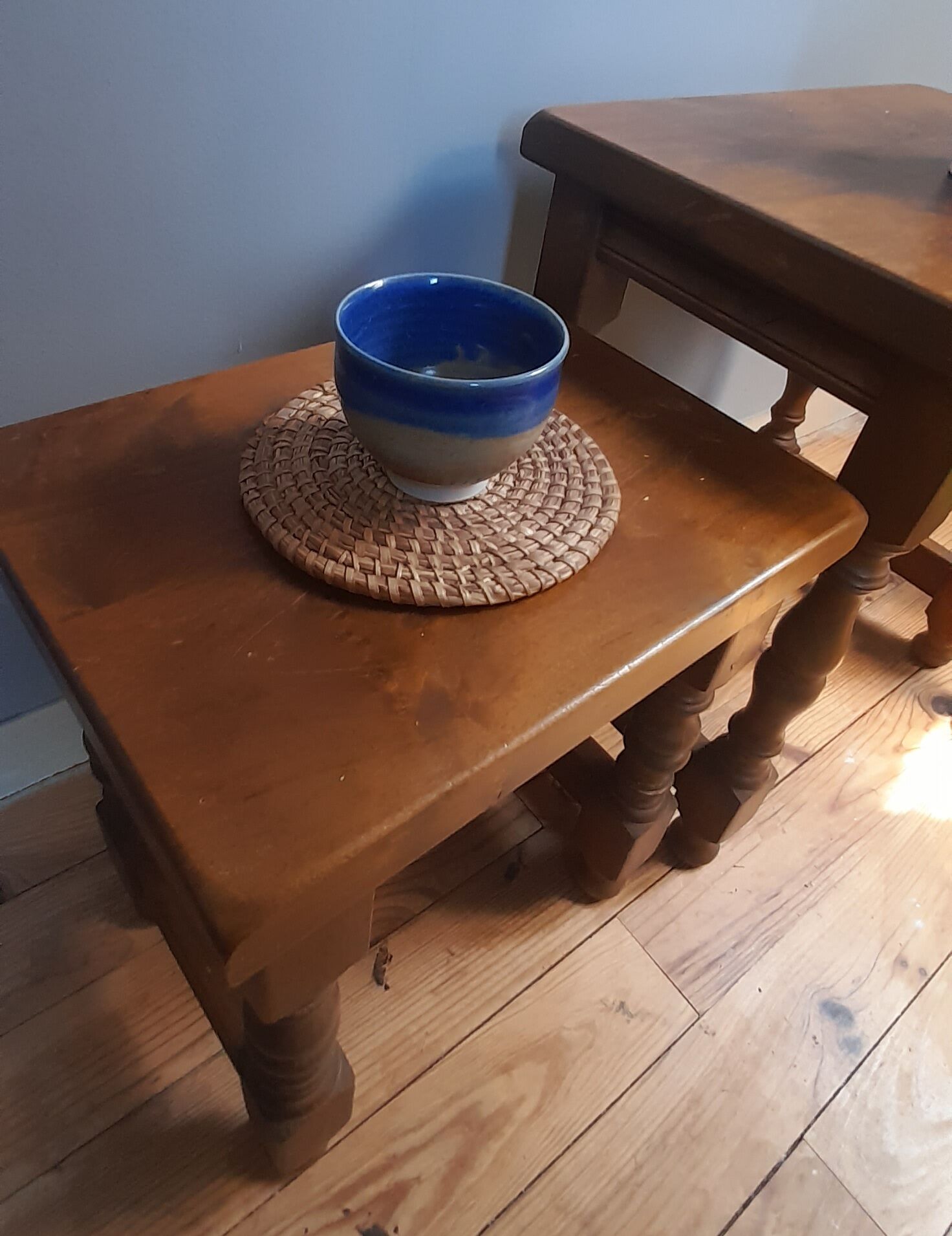 2 solid wood trundle tables, turned legs 80