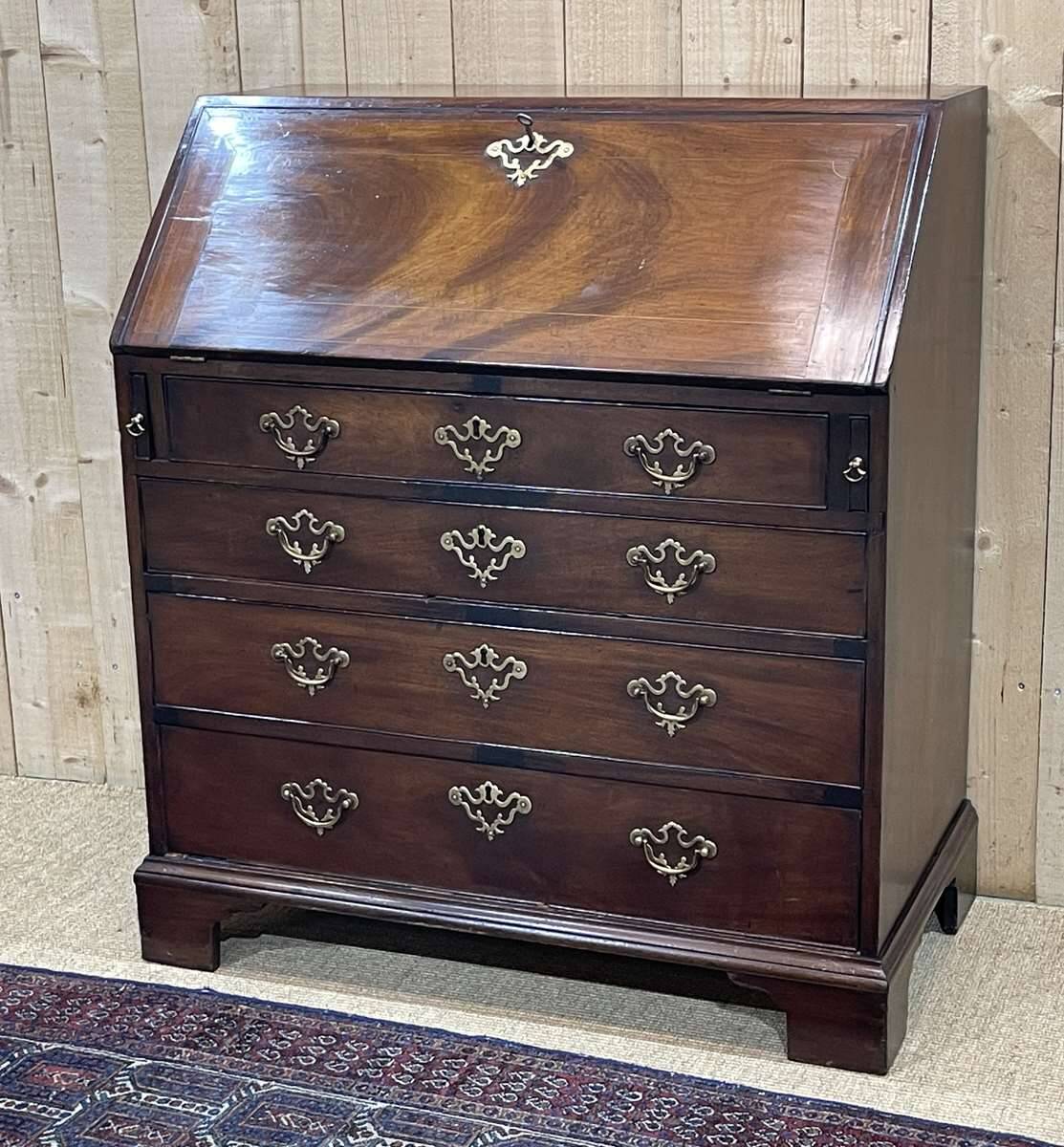 English donkey desk in Georgian style dating from the 19th century in mahogany and oak
