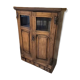 Armoire en chêne avec portes partiellement vitrées