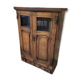 Oak cabinet with partly glass doors