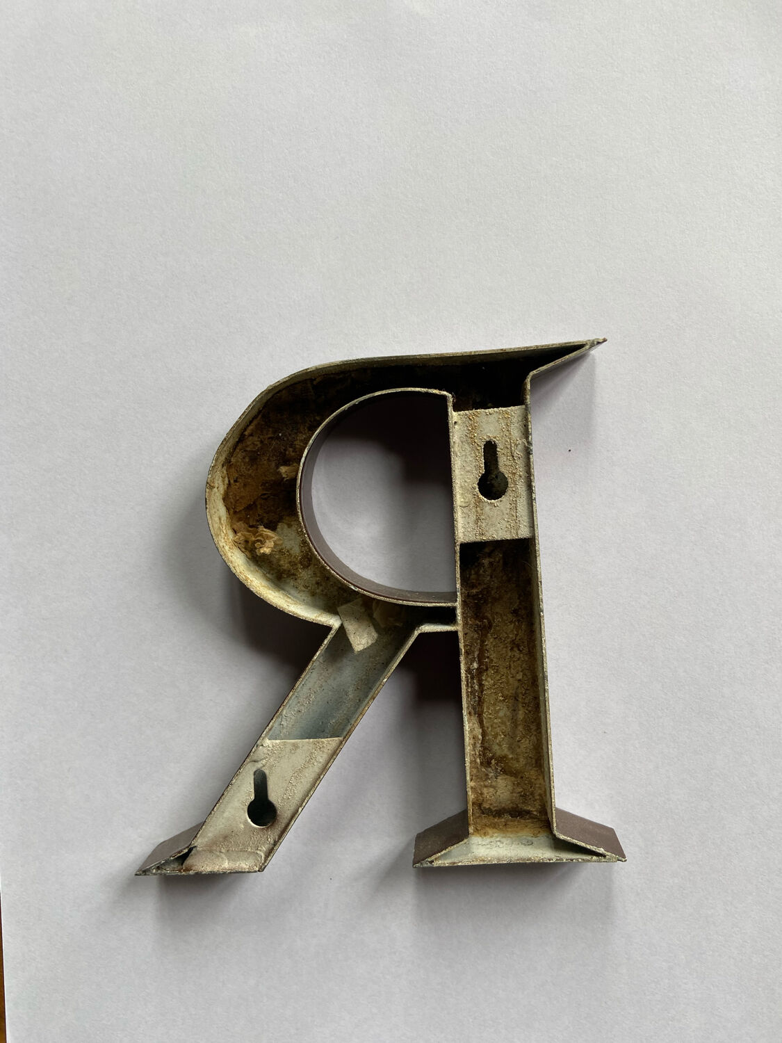 Metal letter