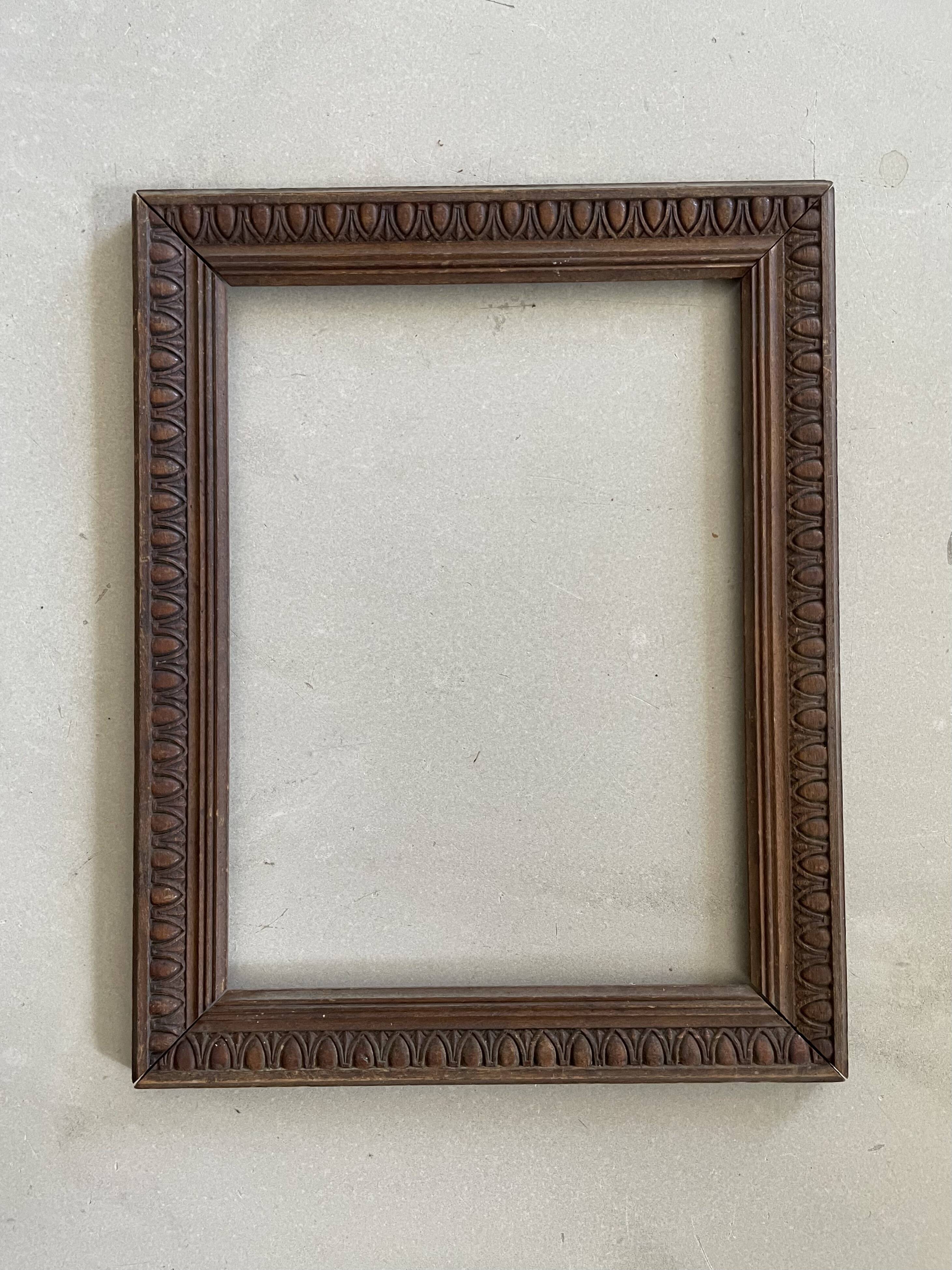 Old carved wooden frame 22x28cm