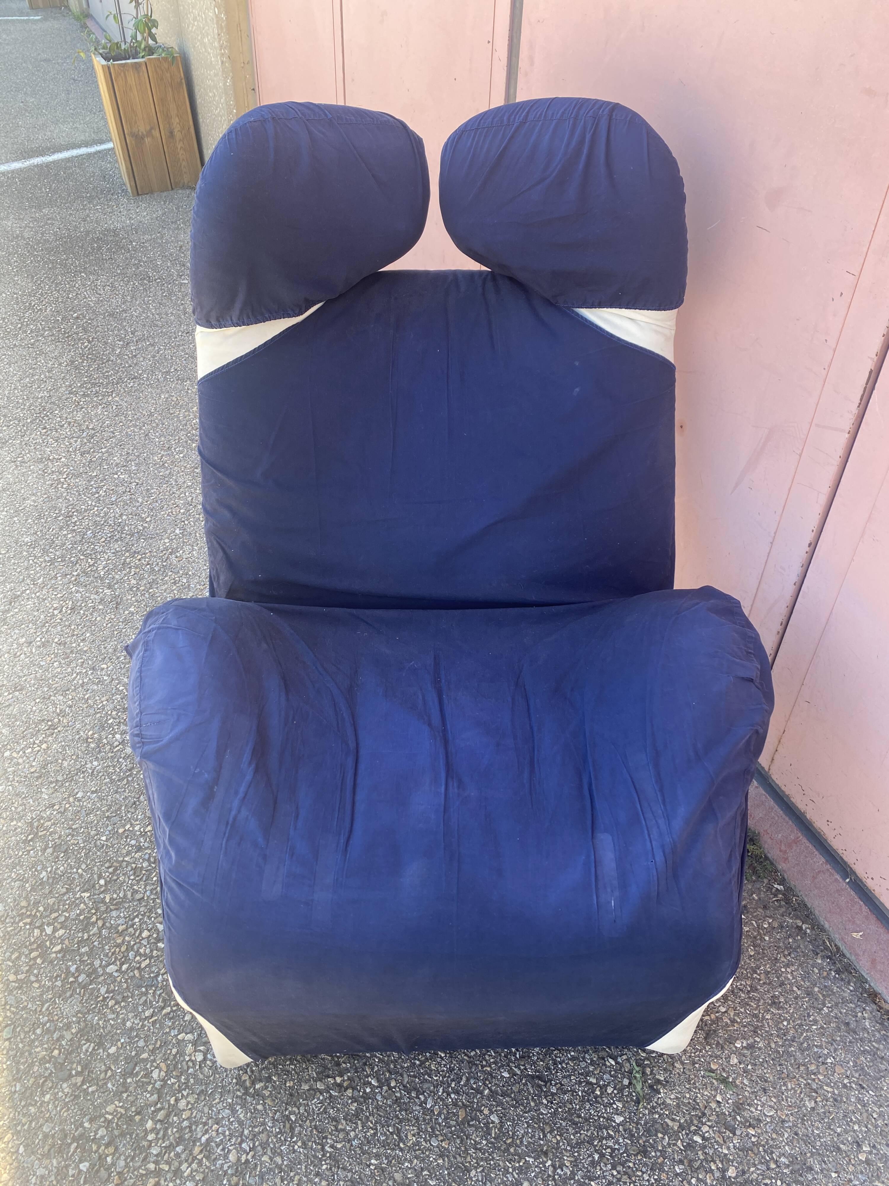 Wink Armchair By Toshiyuki Kita for cassina -