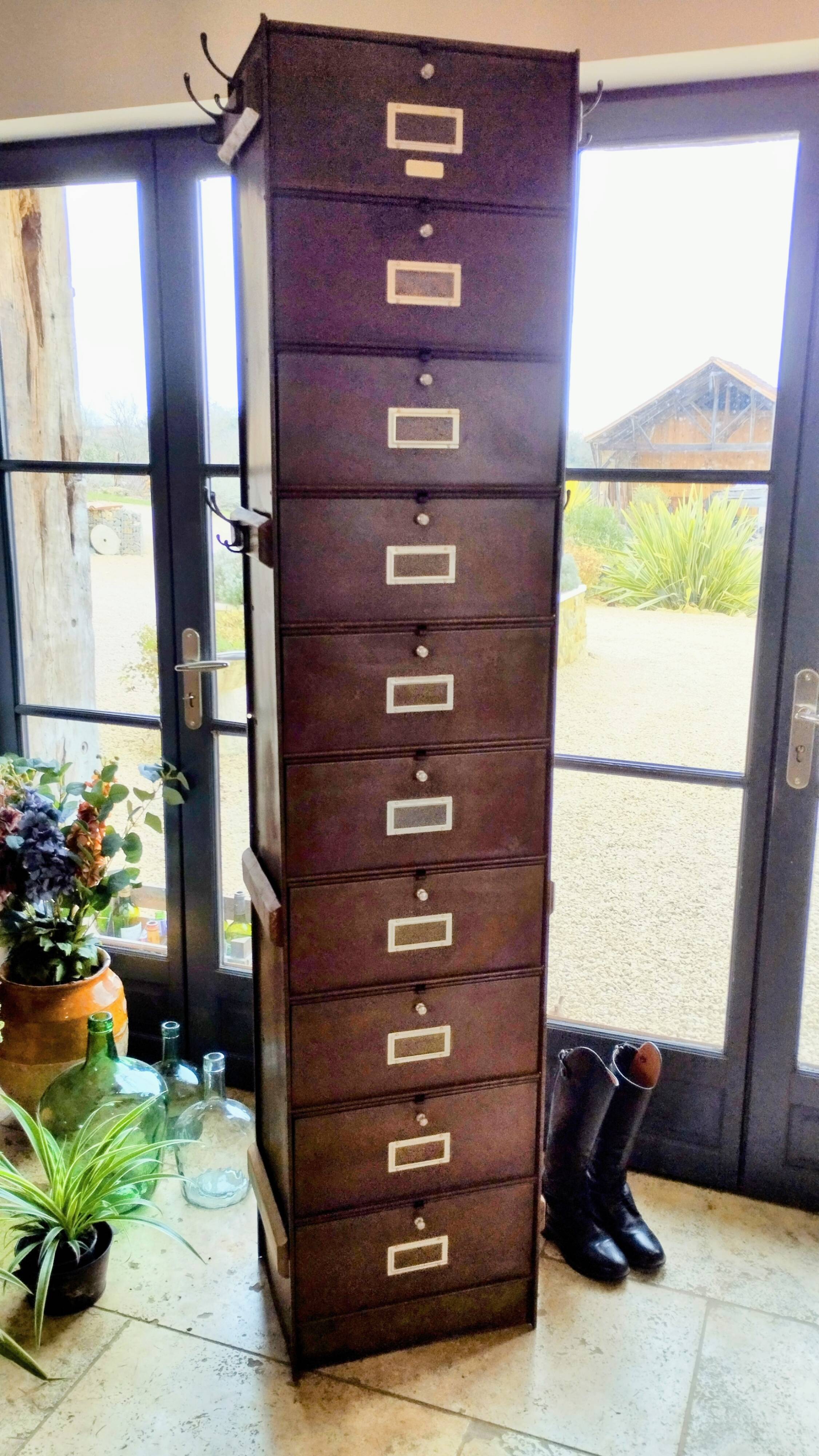 A vintage Roneo industrial flapper from the 1950s with a rusty patina