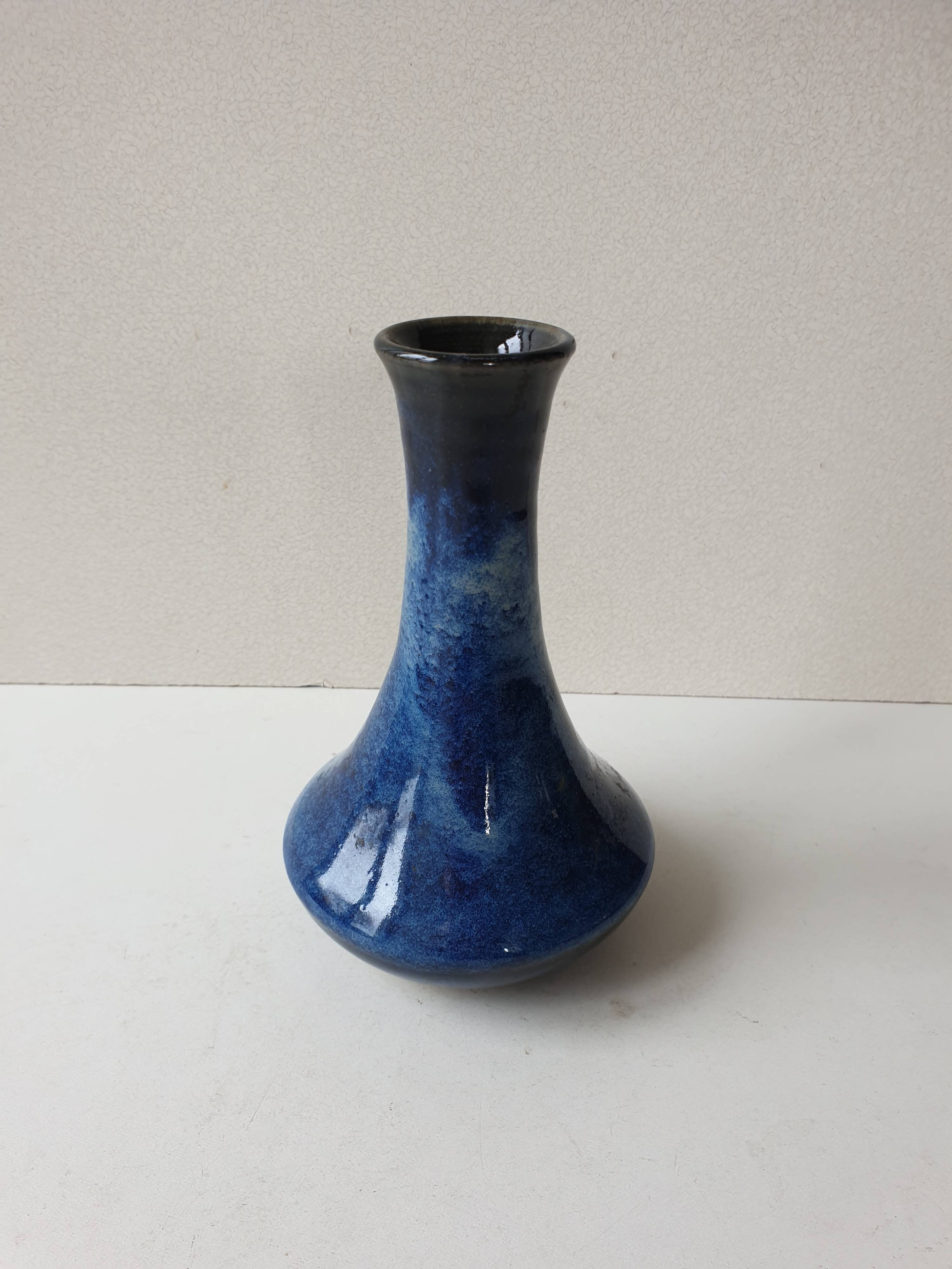 Blue ceramic soliflore vase (Puisaye stoneware) signed Aristide Mallet?