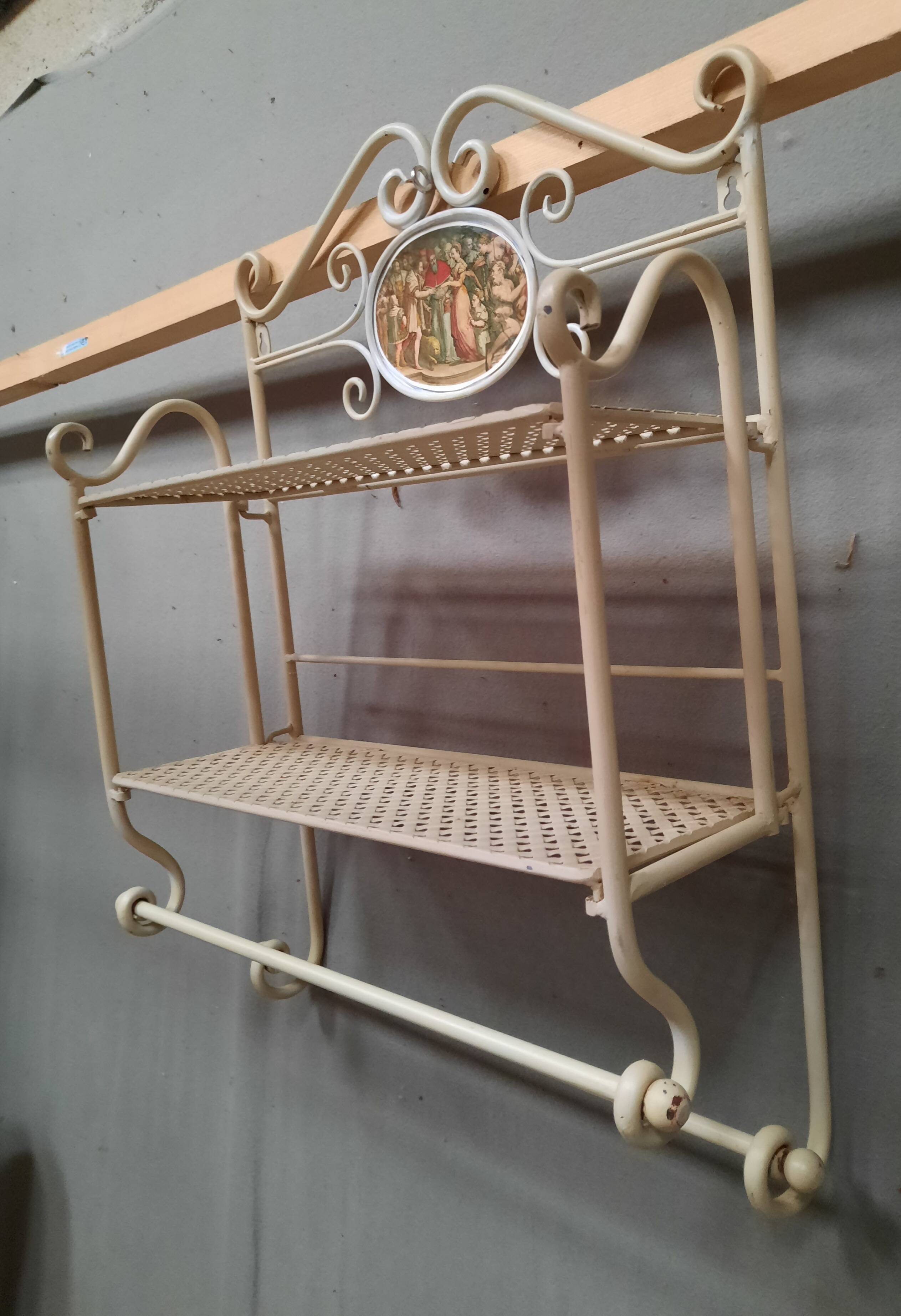 Metal wall shelf