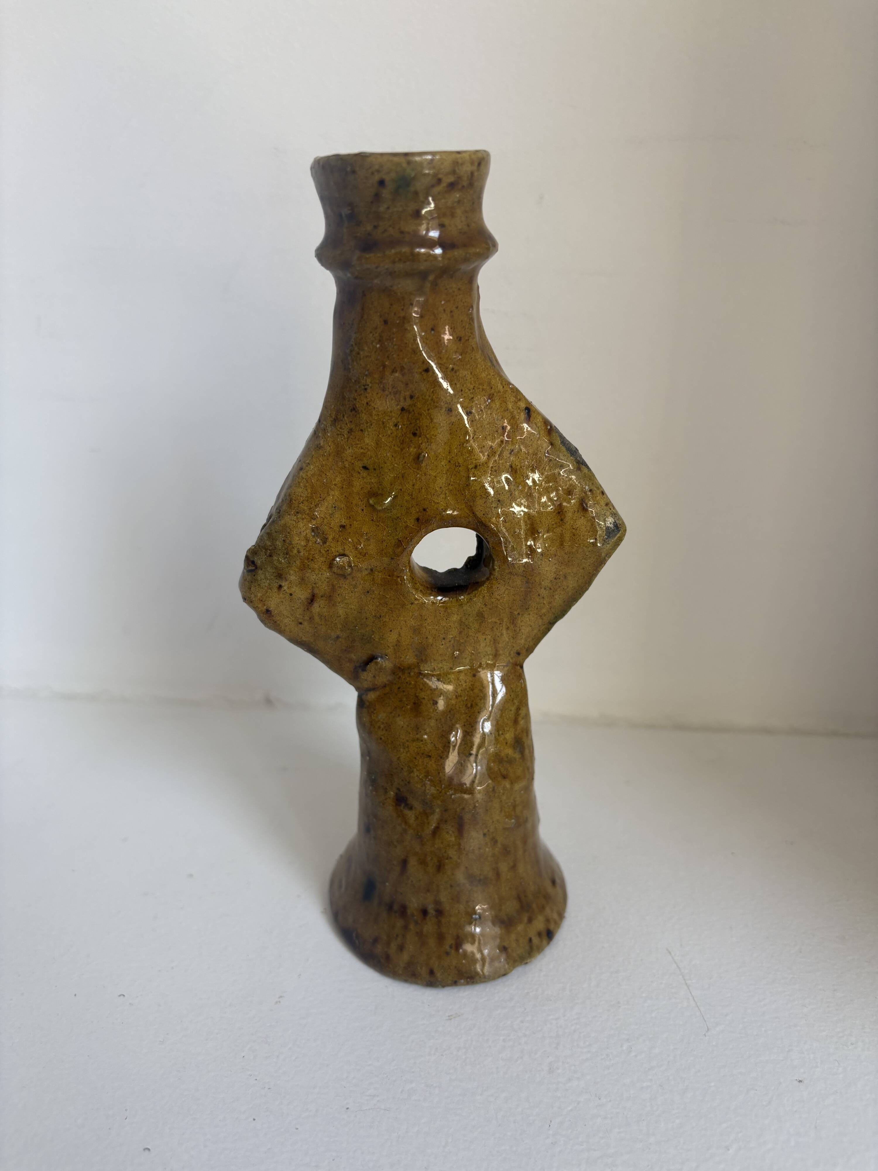 Set of 10 decorative items