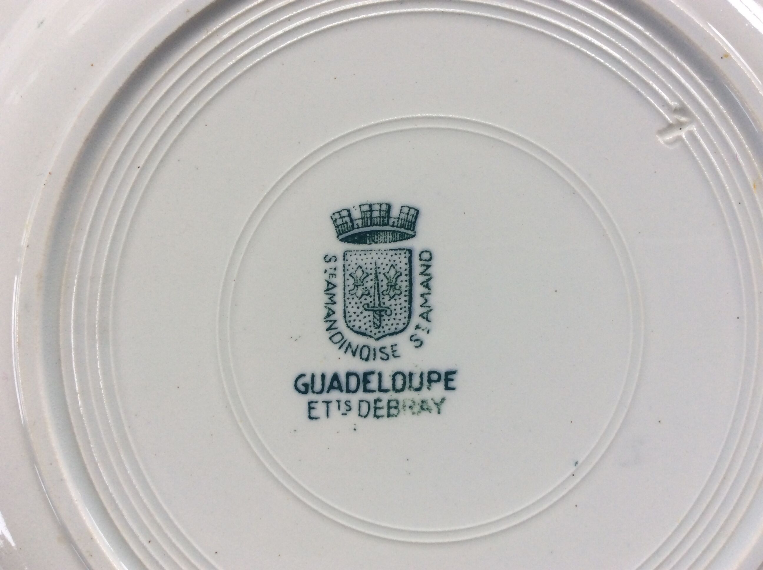 7 flat plates Iron Land model Guadeloupe