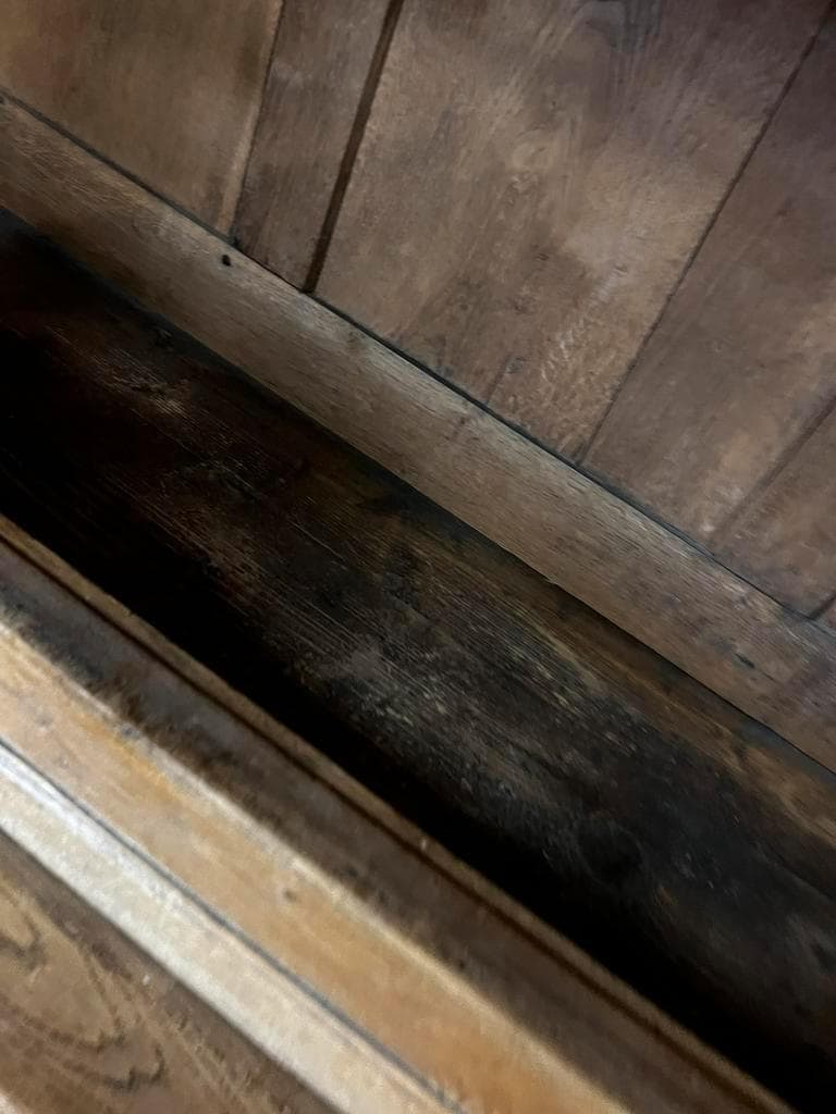 Old XL wall unit (2 parts)