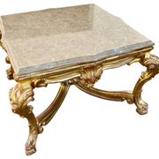 Table de milieu en bois doré table basse Louis XVI