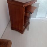 Storage cabinet