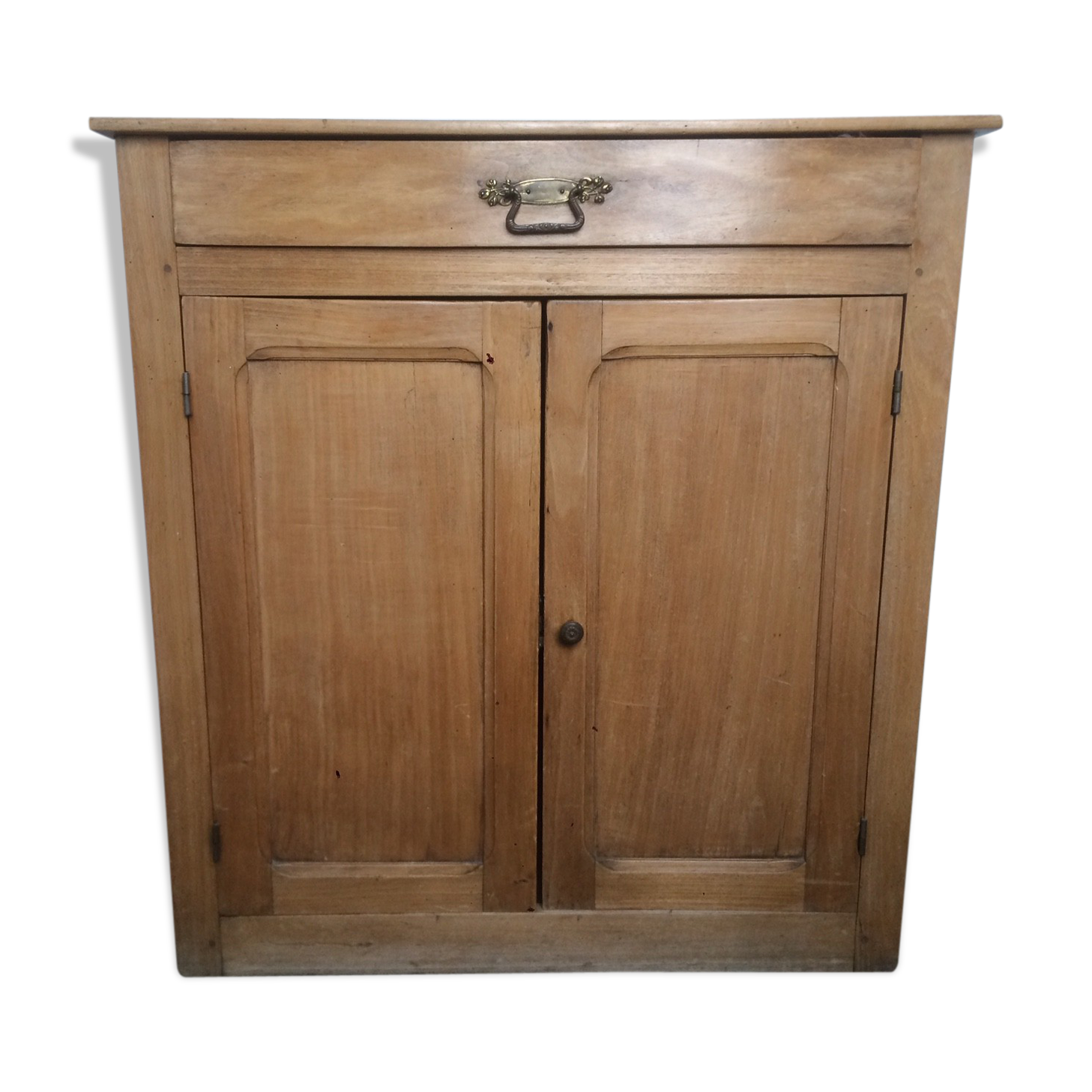 Parisian light wood buffet