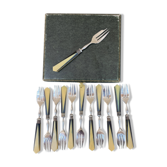 Coffret de 12 Fourchettes à Gâteau ou à huîtres époque Art Déco