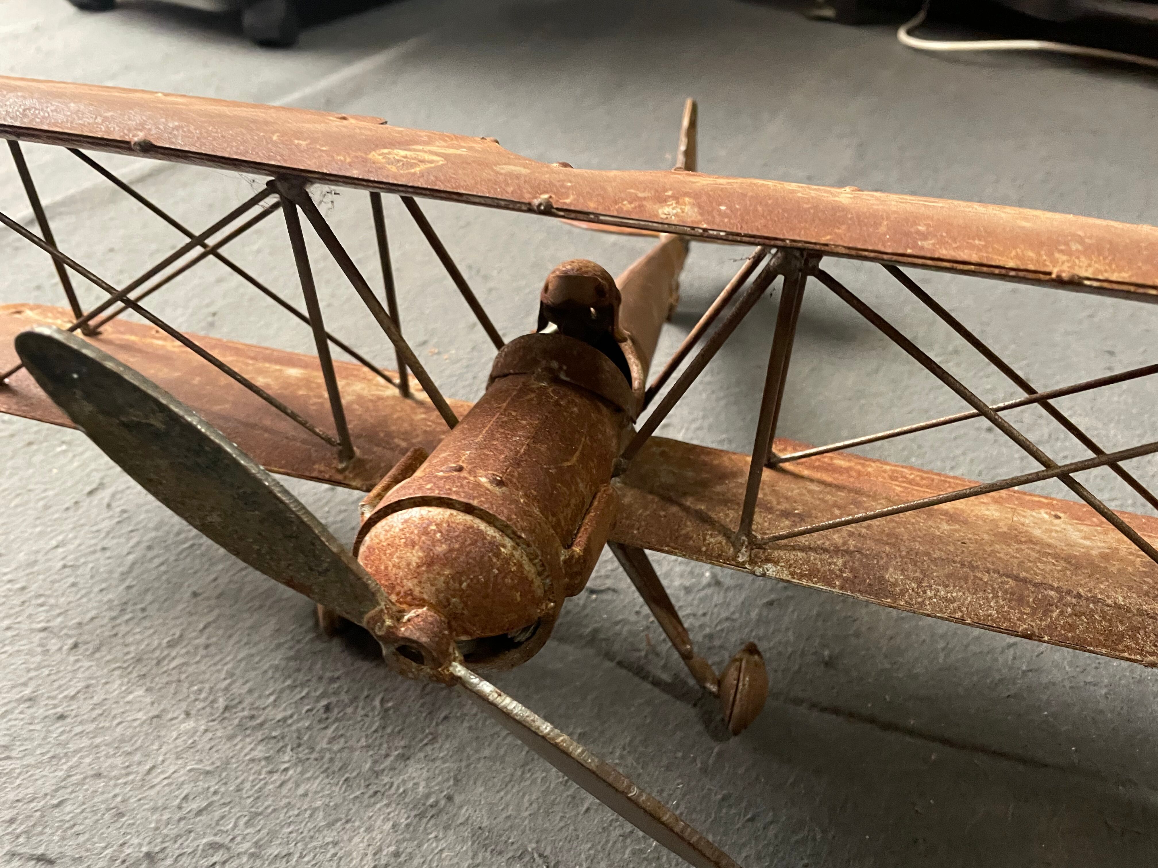 Two-plane metal model