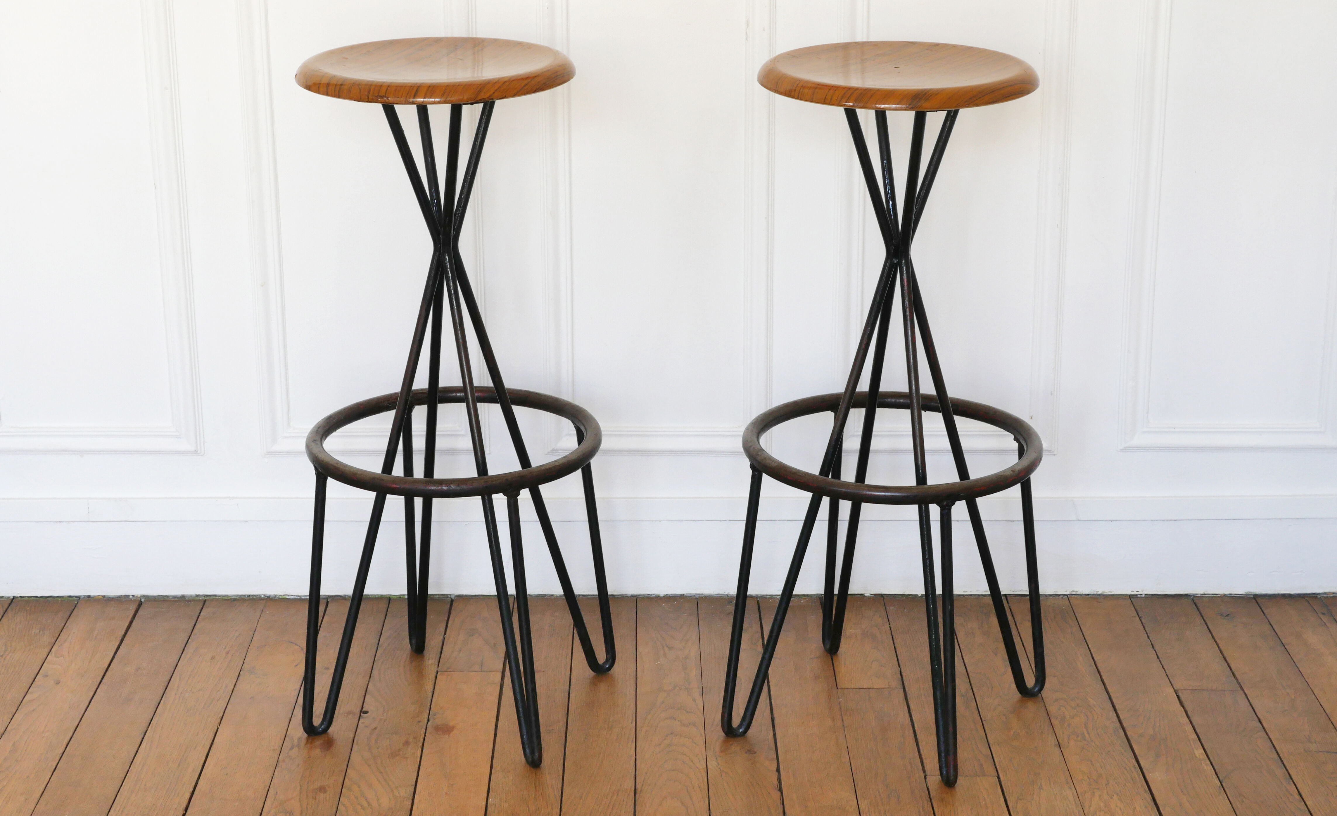2 Thonet high stools Model CM127