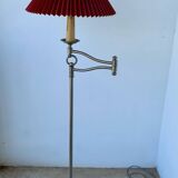 Floor lamp with articulated arm
