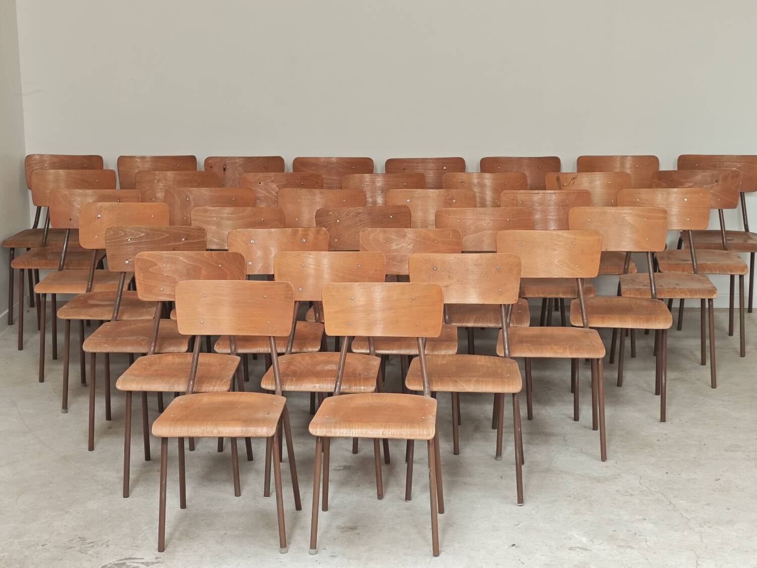 Set of 6 Czech school chairs in metal and wood, Kovona bistro style.