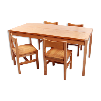 Ilmari Tapiovaara Dining table with 4 chairs for Laukaan Pu, 1963