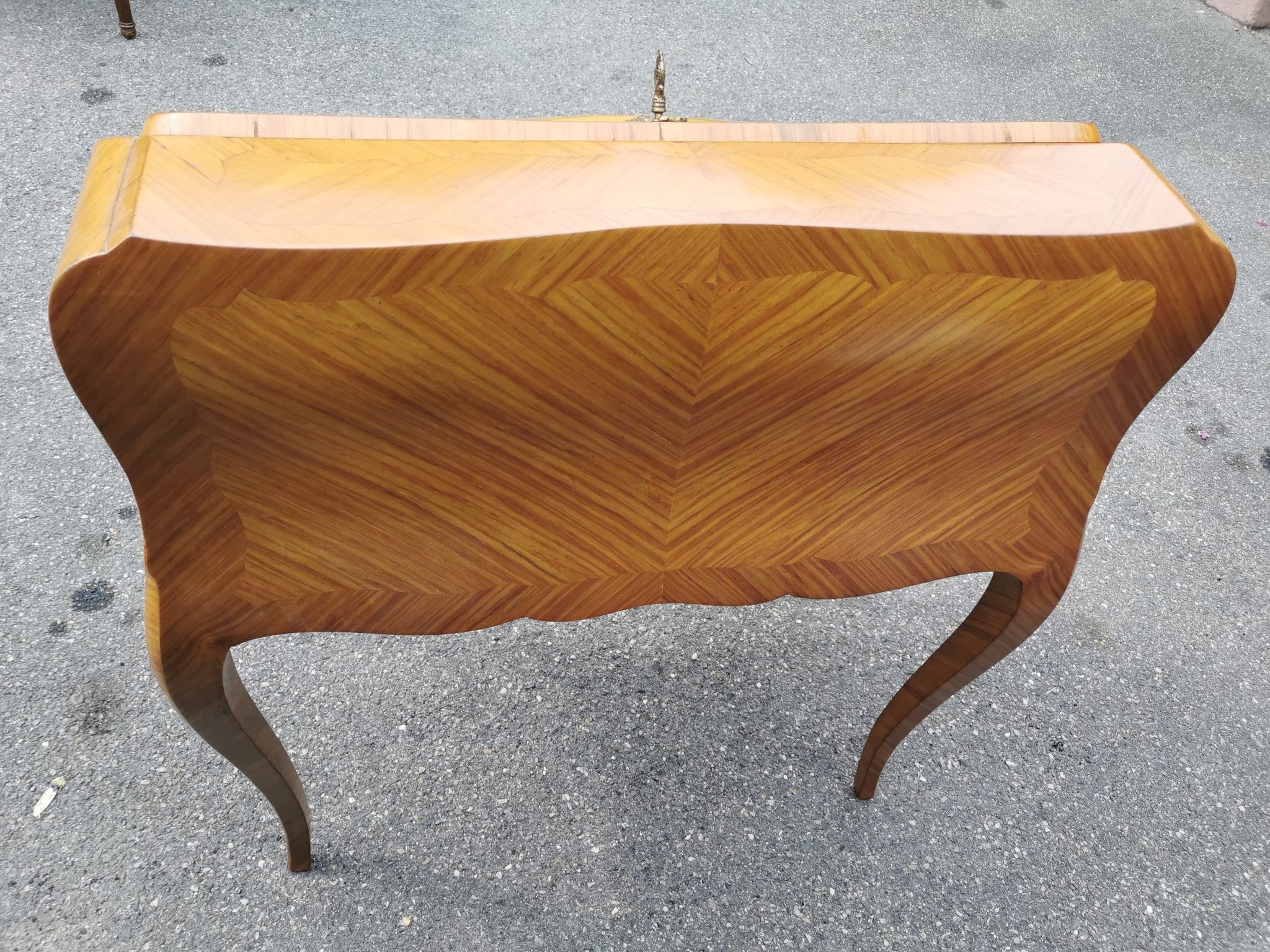 Bureau à pente style Louis XV