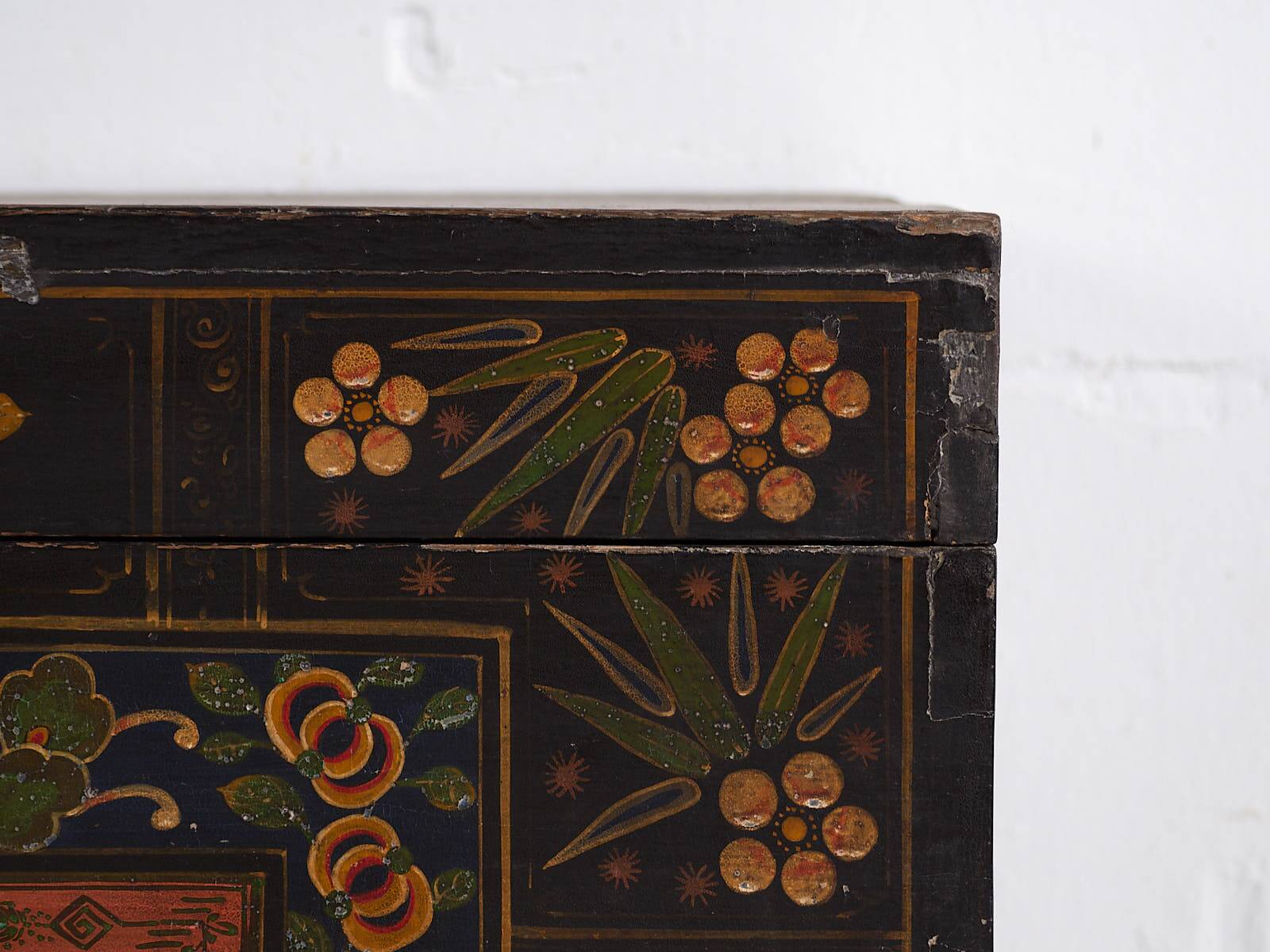 Original illustrated Chinese opera trunk (China, around 1900) #11