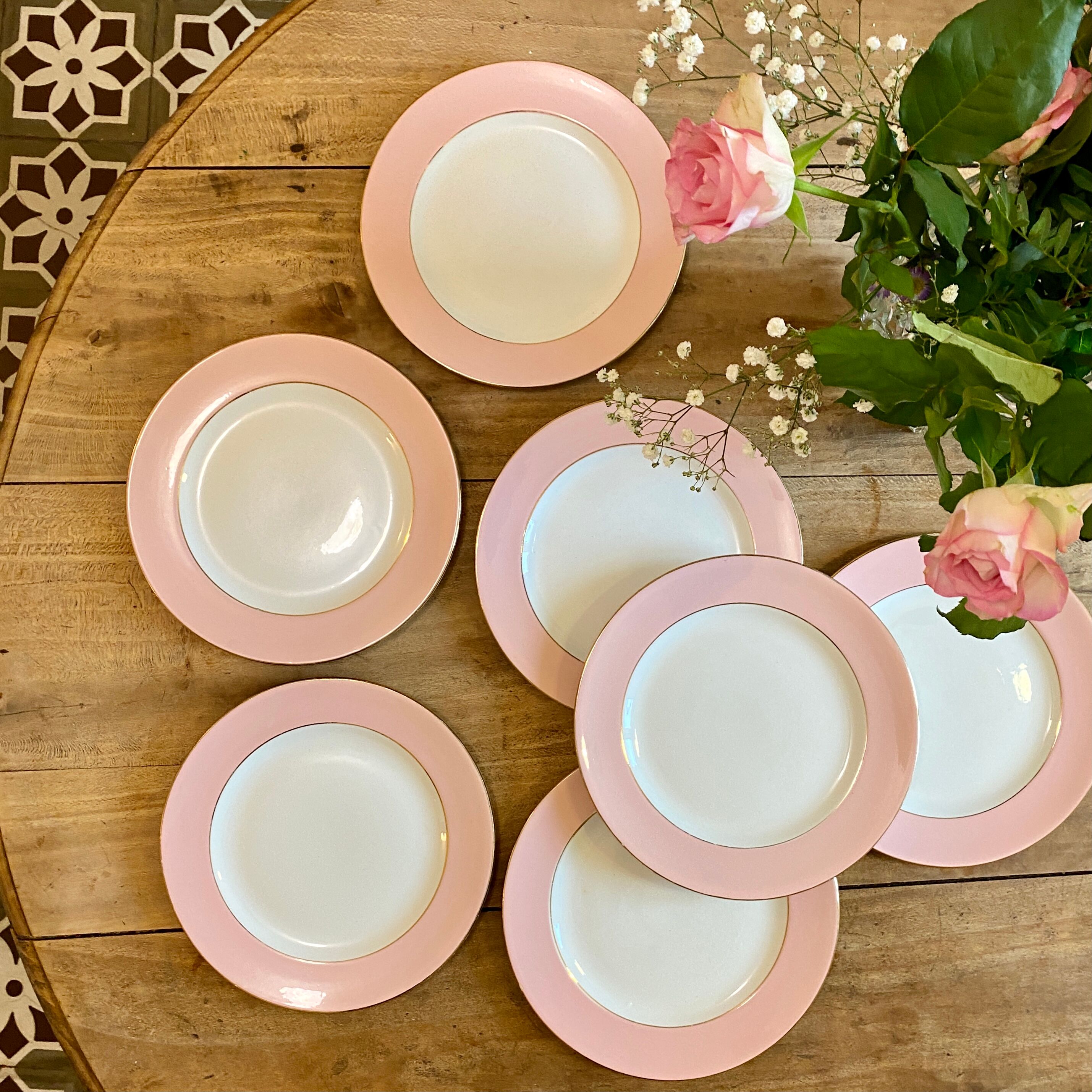 Set of 7 flat plates vintage pink L'Amandinoise