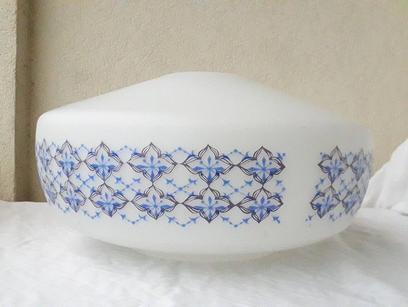 Glass lampshade