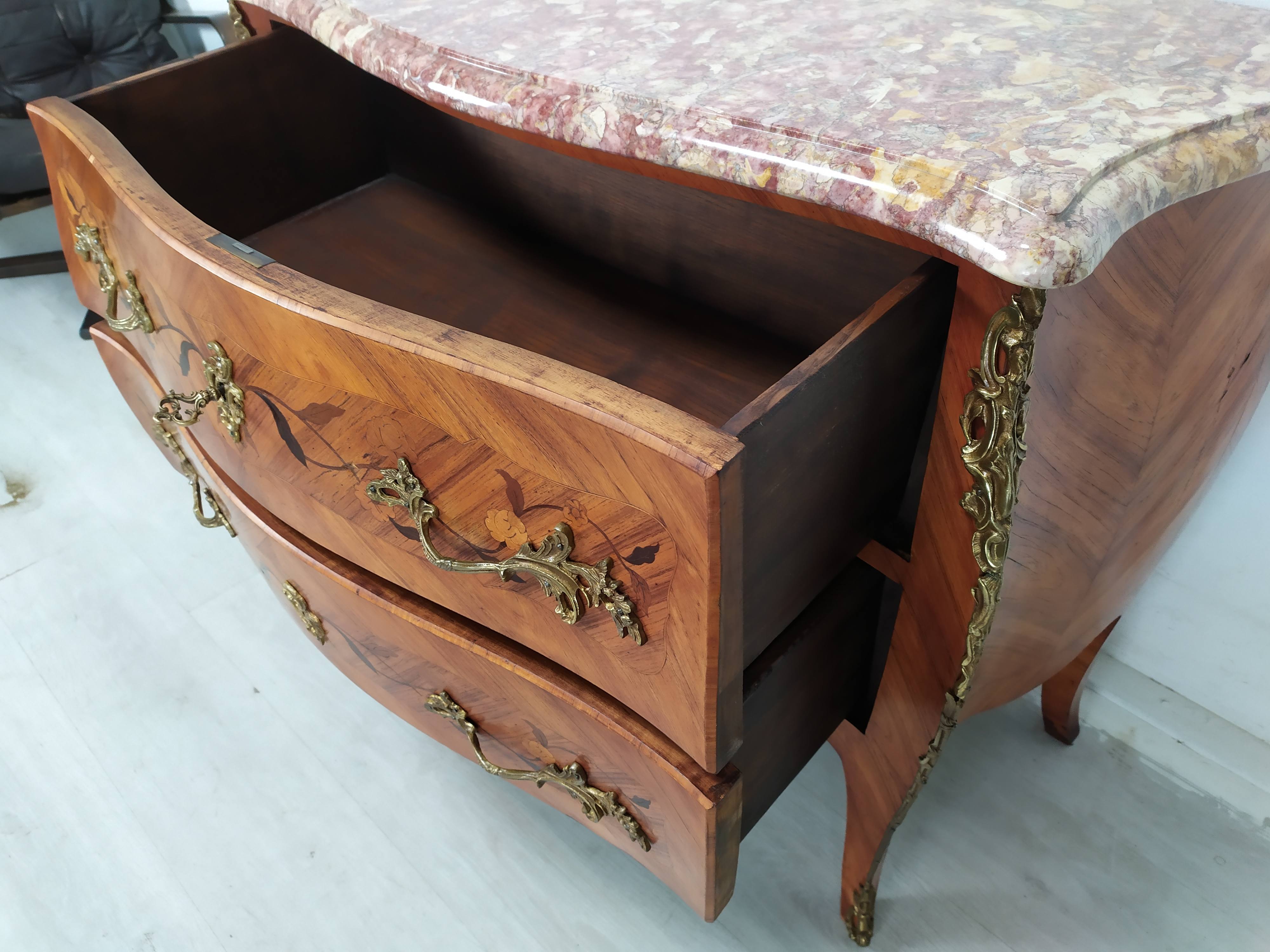 Curved chest of drawers louis XV