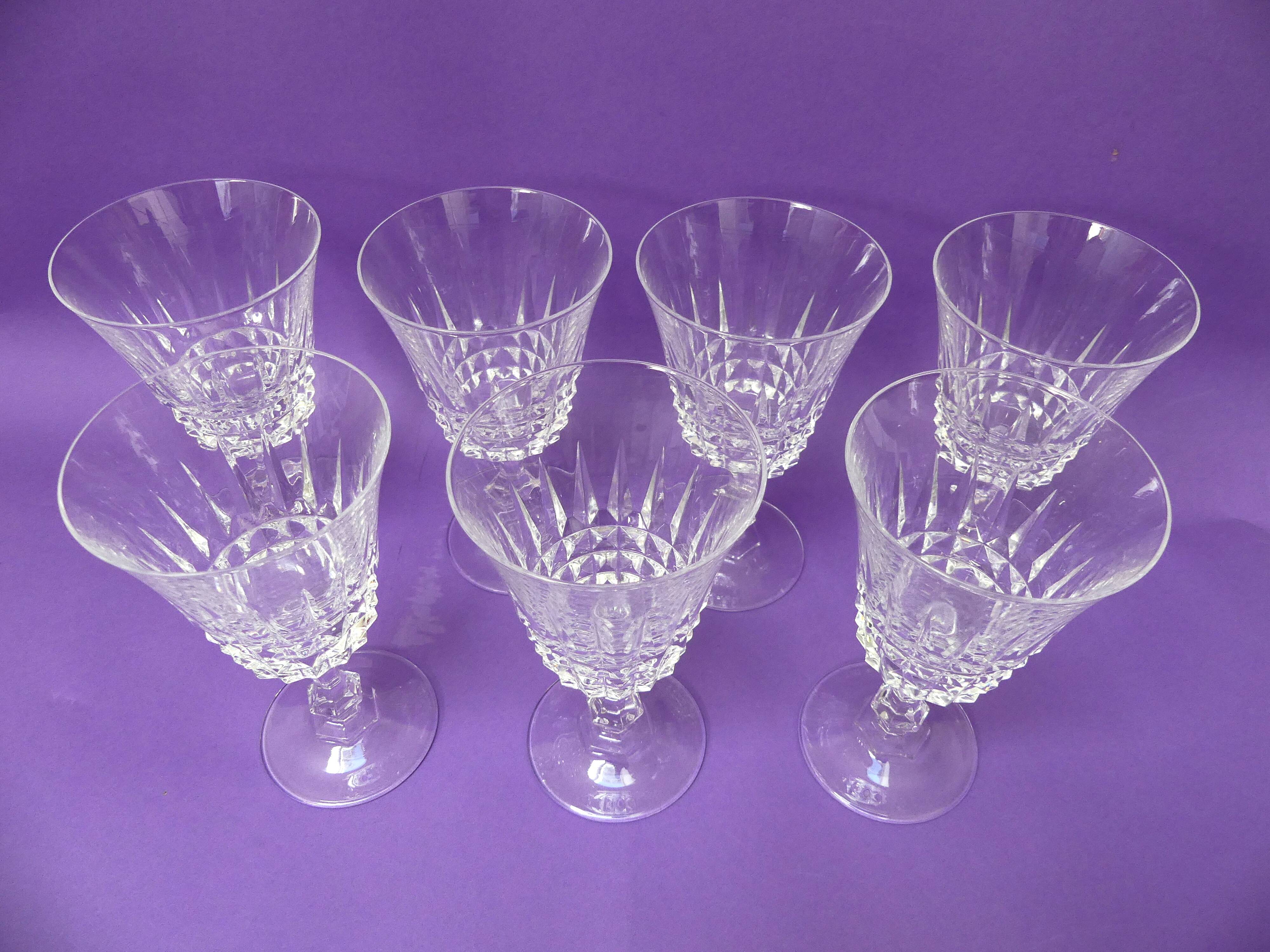 Cristal d'Arques red wine glasses