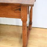 Property Farm Table in Cherry, Louis XIV style – Early 19th century