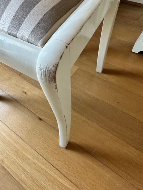 Children's desk with matching Bonnichon chair