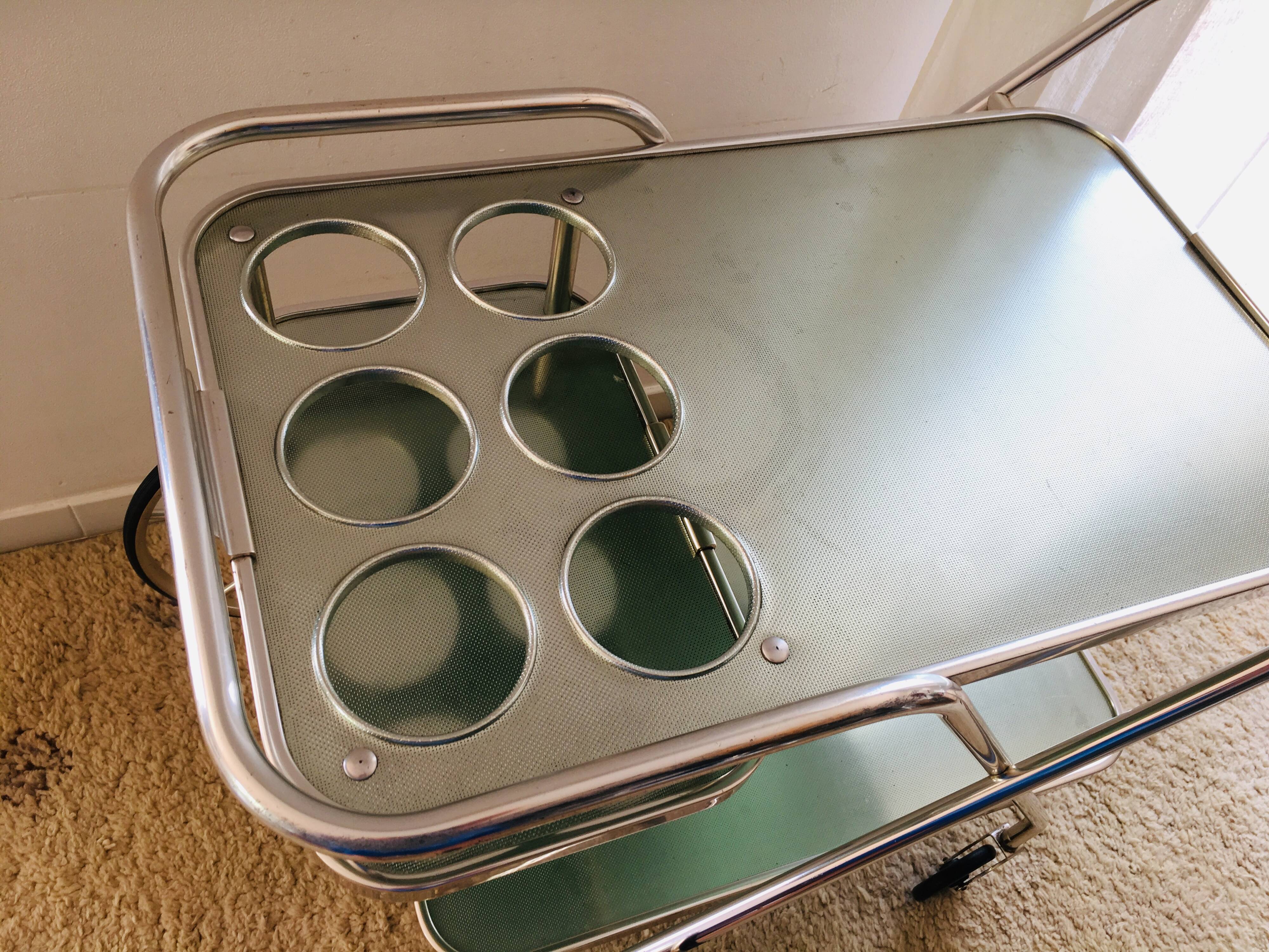 Vintage wheeled dessert