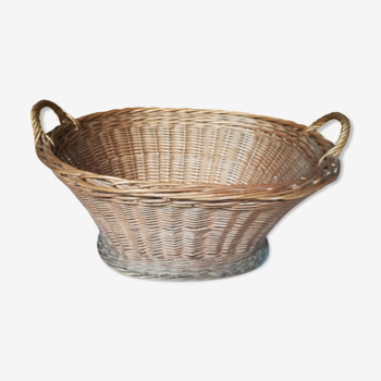 Wicker basket