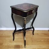 Travailleuse ou table à ouvrage en marqueterie d'époque Napoléon III