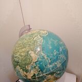 Luminous earth globe