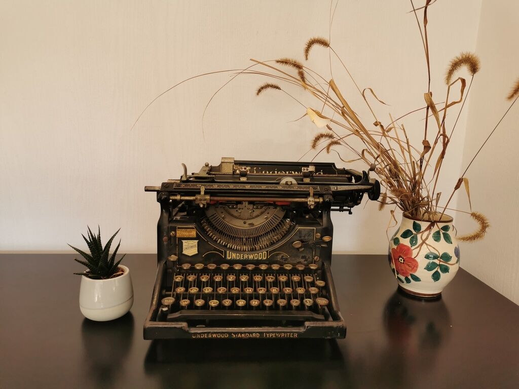 Underwood 1920 typewriter