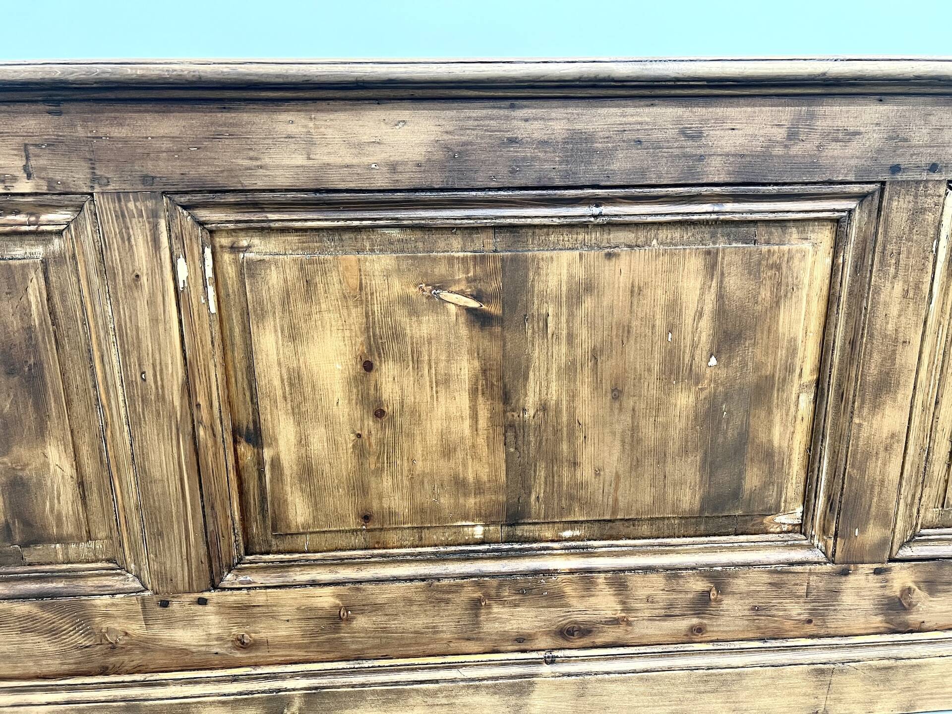 Comptoir de commerce des années 1900